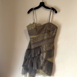 BCBGMAXAZRIA Runway Strapless Dress. BRAND NEW Gray and yellow dress